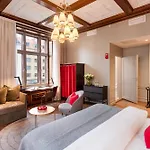 بيرغين بورس 5*