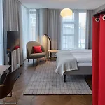 فندق بيرغين بورس 5*