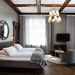 فندق بيرغين بورس 5*